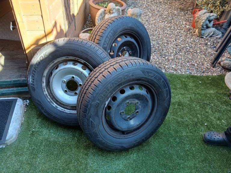 VAN TYRES