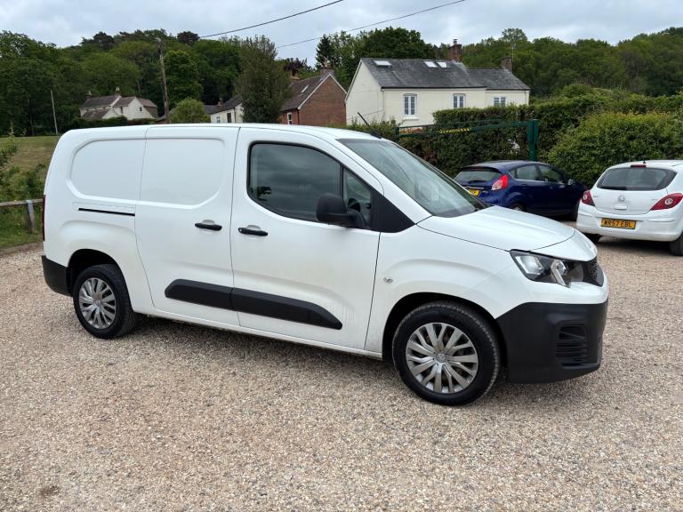2020 Peugeot Partner 950 1.2 PureTech 110 Professional Van PANEL VAN Petrol Manual