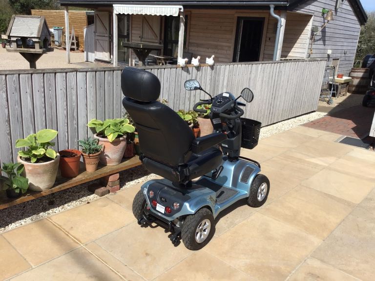 Mobility scooter, as new, 25 mile range, 8mph, max 25 stone