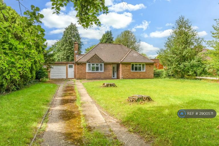 2 bedroom house in Lime Tree Avenue, Bilton, Rugby, CV22 (2 bed) (#2900571)