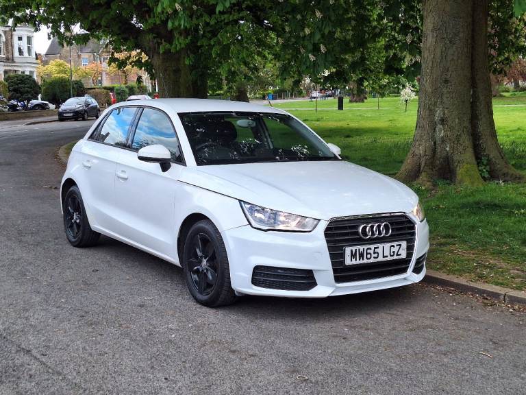 Audi, A1, Hatchback, 2015, Manual, 1598 (cc), 5 doors