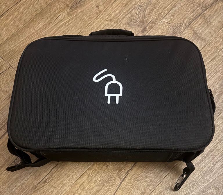 Genuine Porsche portable car charger (7.2KW) 