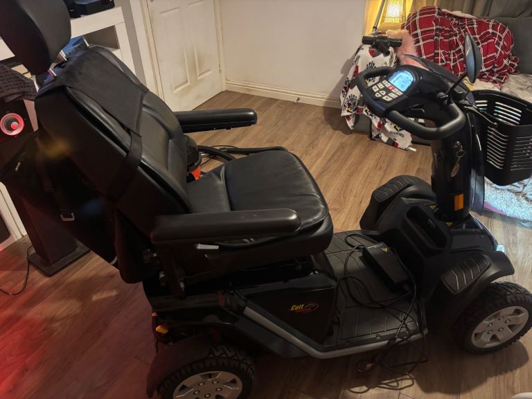 Colt executive mobility scooter 