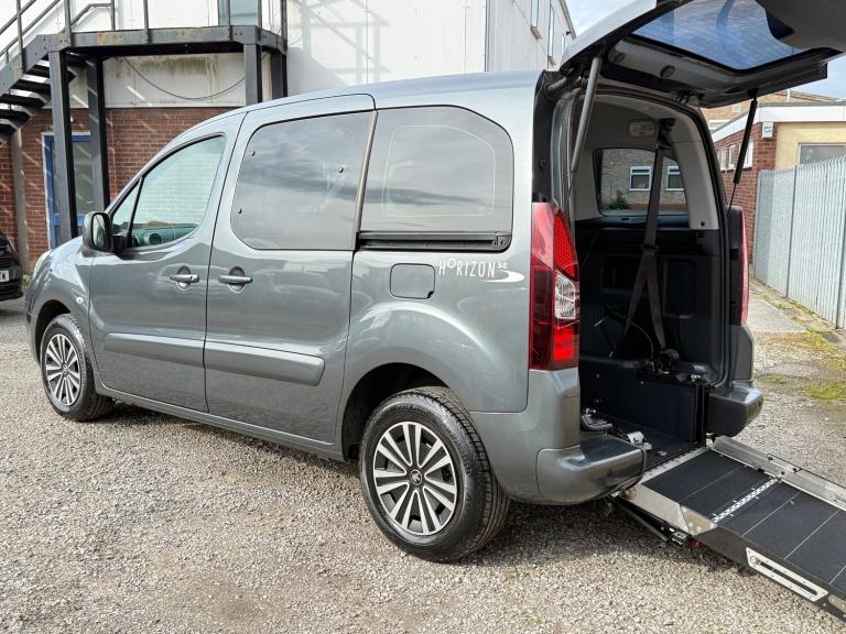 Peugeot Partner Tepee 1.6 HDI WHEELCHAIR ACCESS VEHICLE WAV DISABLED