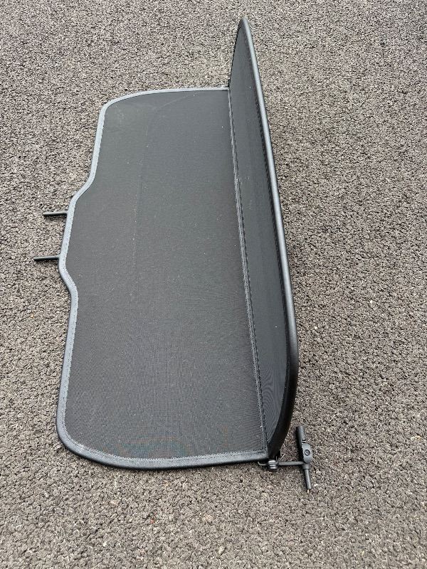 Ford Focus Convertible Wind Deflector