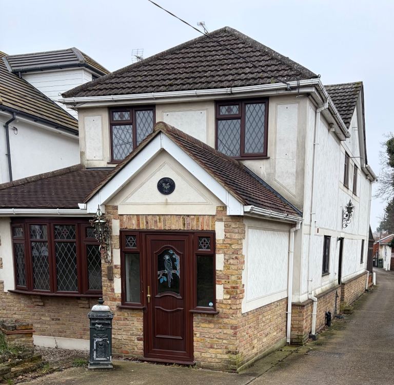 5 Bedroom Detached Basildon 