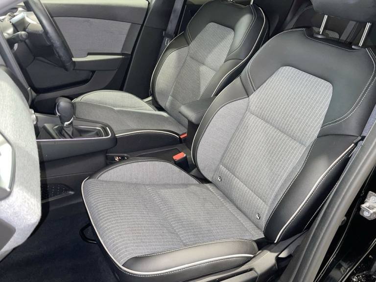 2024 24 RENAULT CLIO 1.6 E-TECH TECHNO HATCHBACK 5DR PETROL HYBRID AUTO EURO 6 (