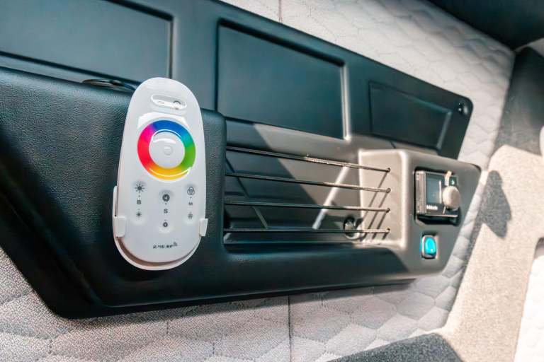 2025 3.0 210BHP MY24 AUTO IVECO DAILY 7.2 TONNE RECOVERY TRUCK CAR TRANSPORTER 