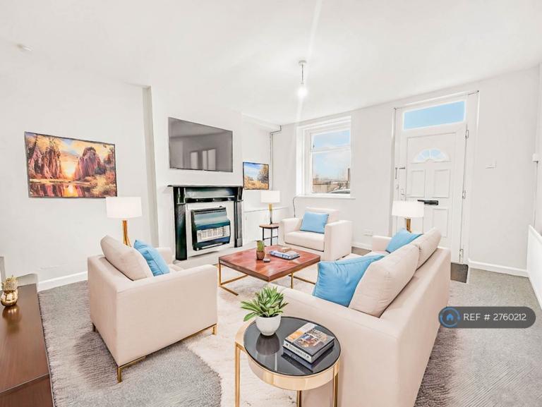 1 bedroom house in Cog Lane, Burnley, BB11 (1 bed) (#2760212)