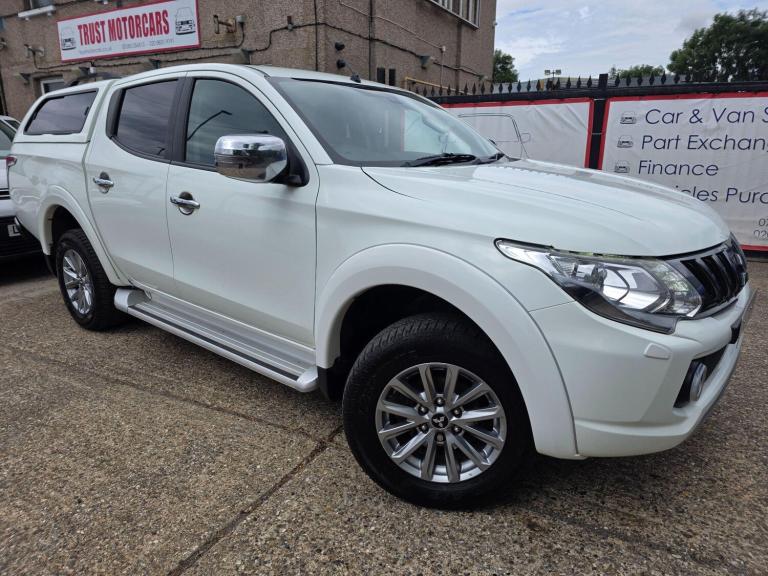 2017 Mitsubishi L200 Double Cab DI-D 178 Barbarian 4WD PICK UP DIESEL Manual