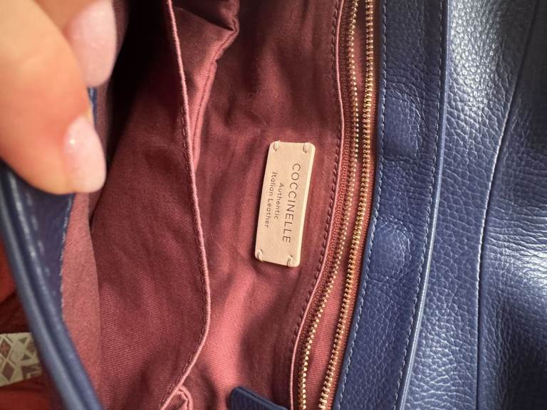 Coccinelle Magie Soft Medium Bag