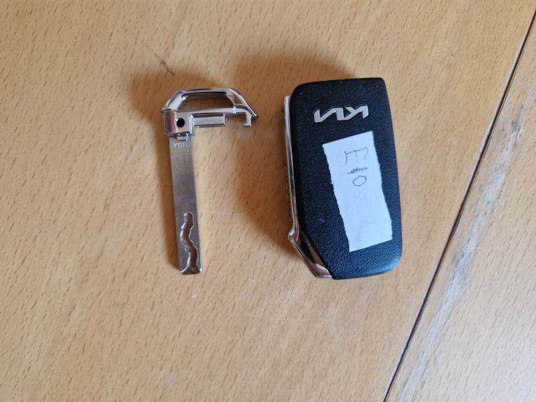 Kia contactless key 