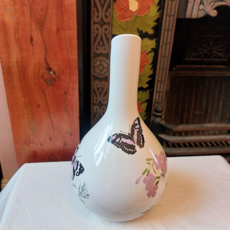 Unusual Shaped Butterfly Decorated Ceramic Vase 