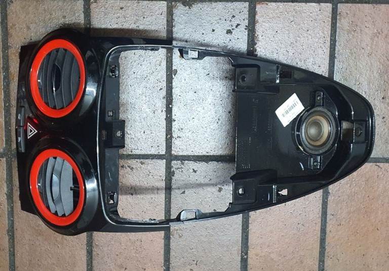 Vauxhall Corsa D Centre Air Vent Dash Trim Panel Black 13295,119 2013