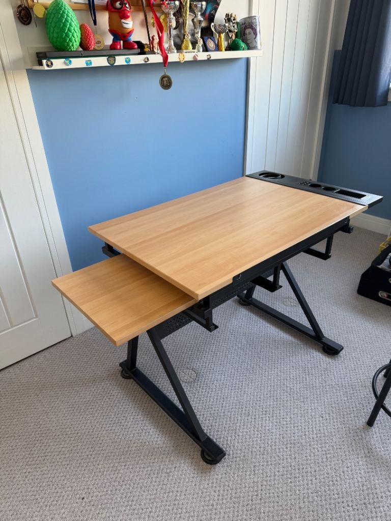 Adjustable Wooden Desk with Storage Drawer – Good Condition