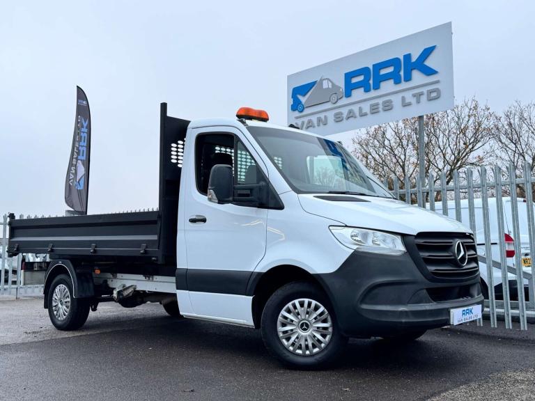 2021 Mercedes-Benz Sprinter 3.5t Progressive Chassis Cab CHASSIS CAB DIESEL Manual