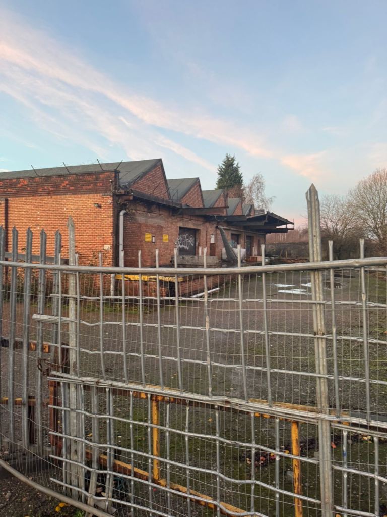 Industrial unit warehouse to rent 