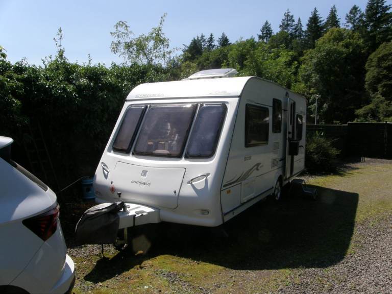 2006 Compass Corona 5 berth caravan.