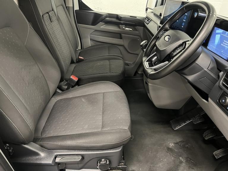 2024 Ford Transit Custom 2.0 EcoBlue 136ps H1 Van Limited PANEL VAN DIESEL Manual