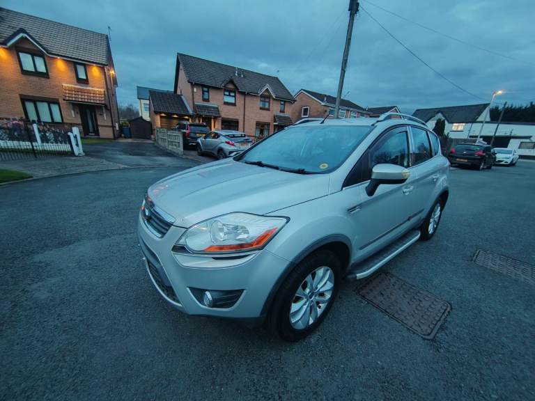 FORD KUGA 2.0 TDCI 12 STAMP HISTORY 2 KEYS MOT TILL JANUARY 2027 WITHOUT A SINGLE ADVISORY 