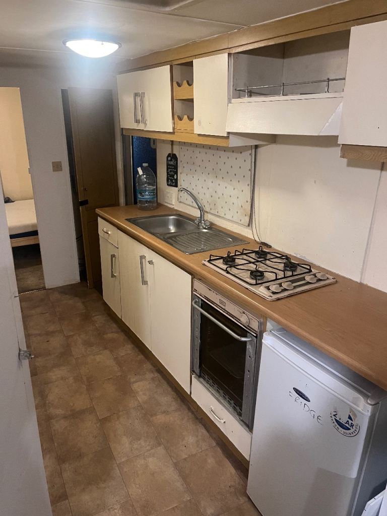 2 bedroom caravan to rent 