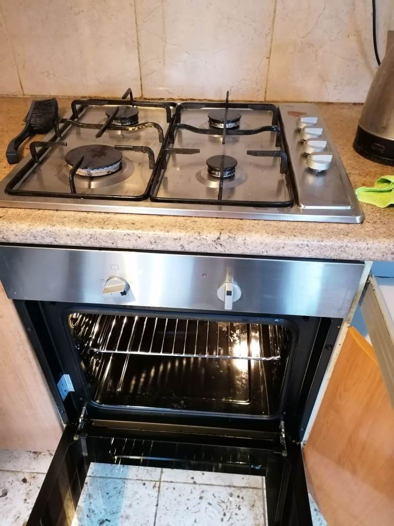 3 bed room semi detached house TO LET