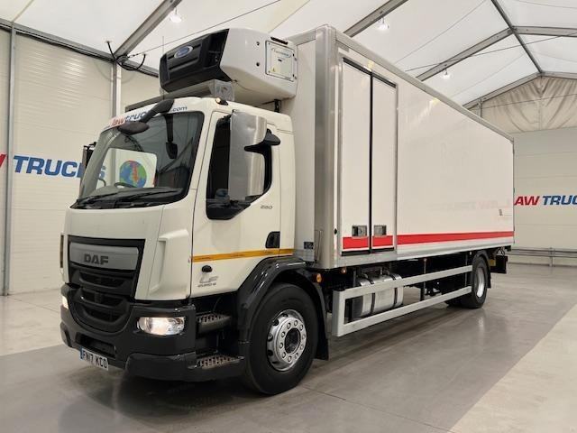 DAF LF 260 4x2 Day Cab Fridge Box