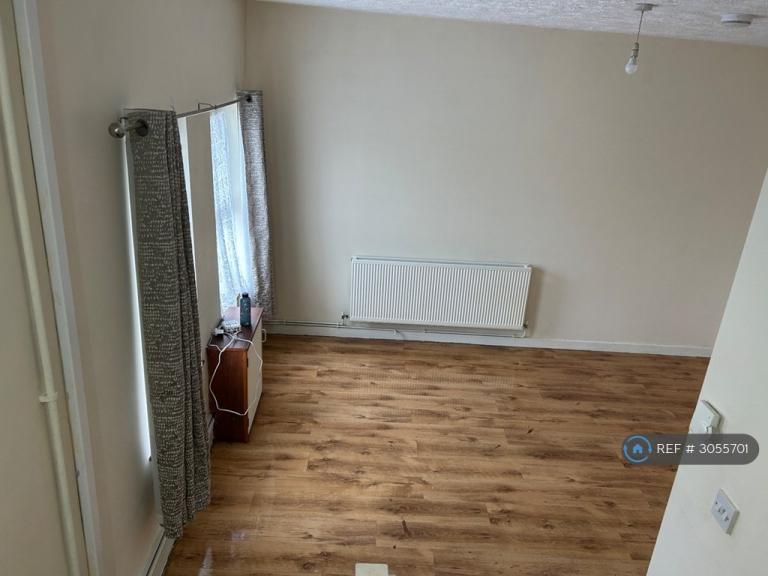 2 bedroom house in Albion Cottages, Pembroke Dock, SA72 (2 bed) (#3055701)