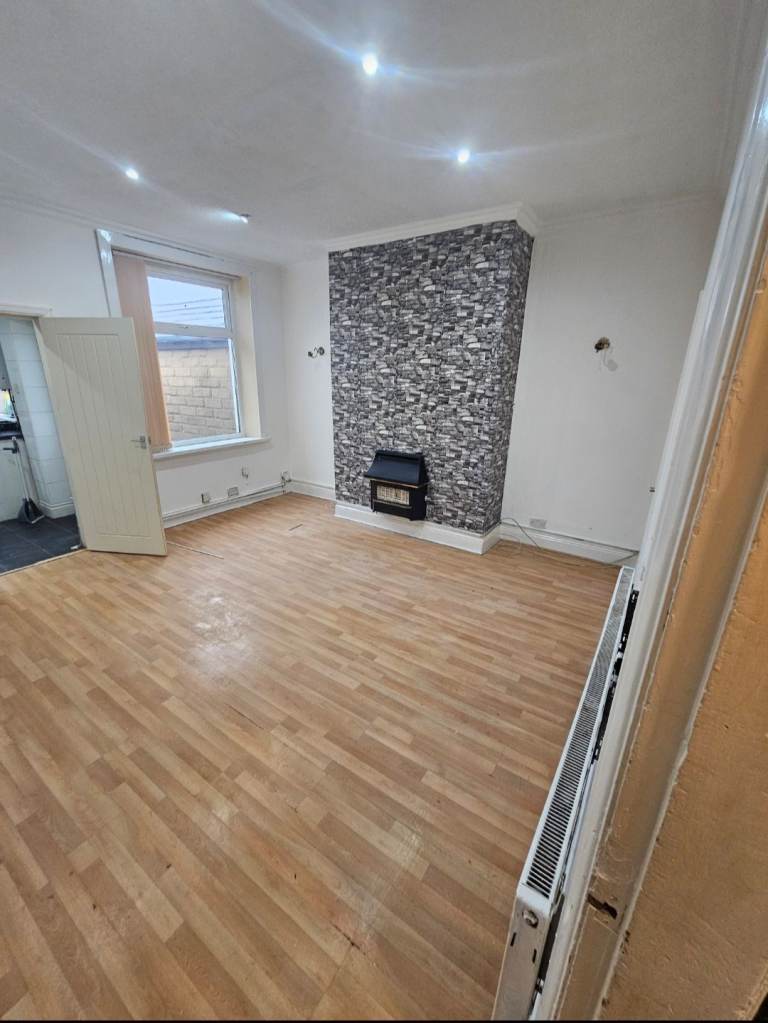 Spacious 3 bedroom house to let 