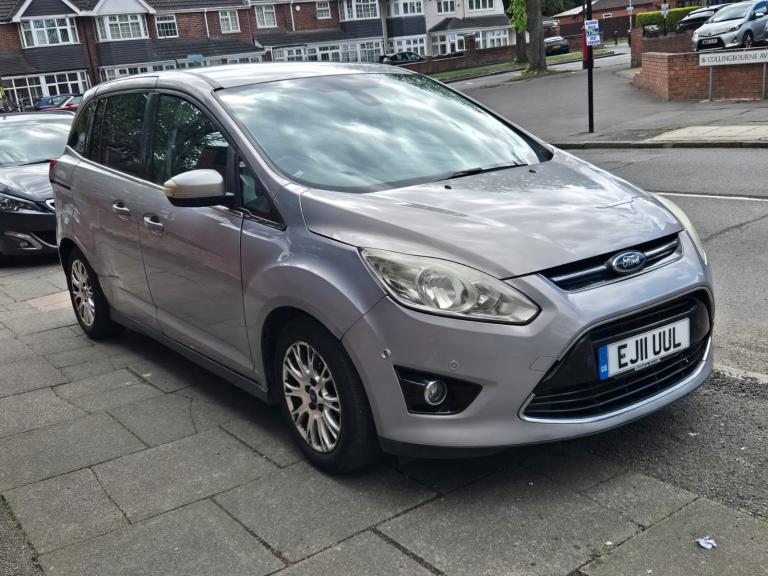 Ford Grand C-max Titanium 1.6 petrol - 2011 - 7 seater - Ulez free - MOT