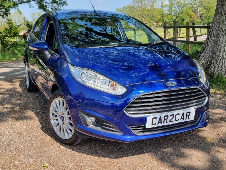 2014 Ford Fiesta TITANIUM New Cam Belt Water Pump Serviced & New MOT 4 New Tyres Hatchback Petrol...