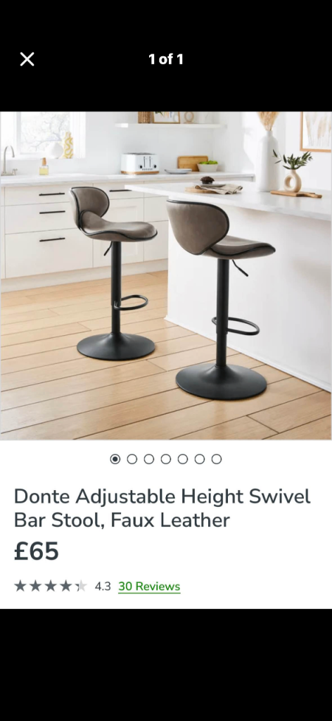 2 Breakfast bar stools