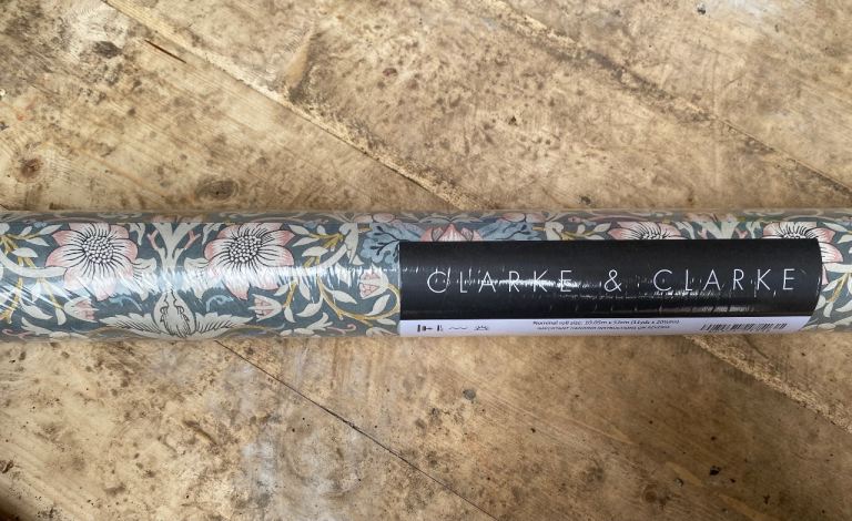 Clarke & Clarke 'Strawberry Thief' Wallpaper – New Roll