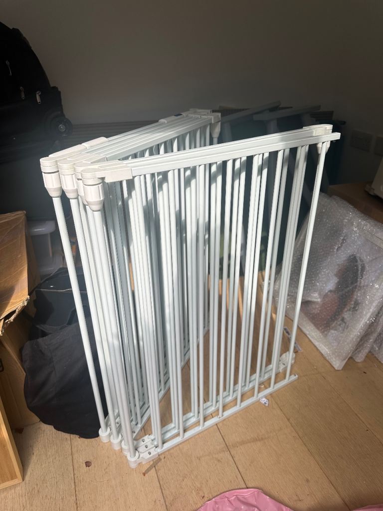 Pet cage 