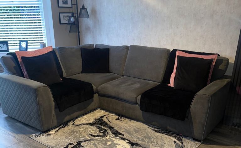 Dfs corner sofa 