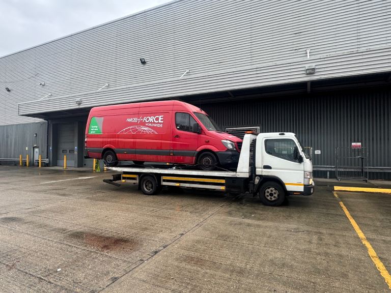 24-7 CHEAP CAR VAN 7.5T BREAKDOWN RECOVERY SERVICE VEHICLE TOW TRUCK TRANSPORT JUMP START NATIONWIDE