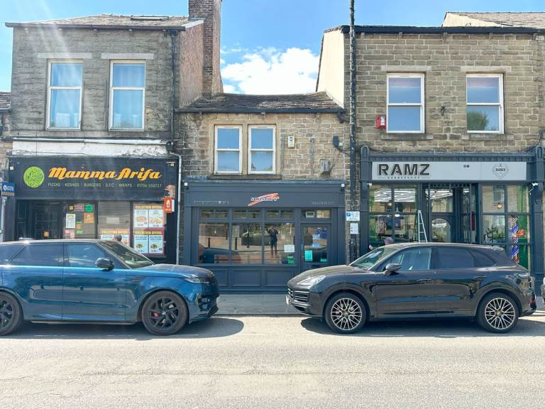 INVESTMENT PROPERTY: BACUP: LANCASHIRE: G9973