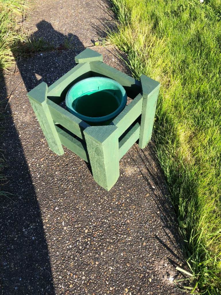 Green Garden Wooden Planter +New Pot