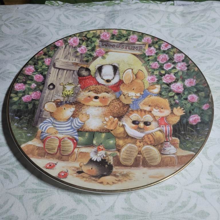 Royal Doulton 'Welcome to Woodstump' Collector's Plate 1997 (J2)
