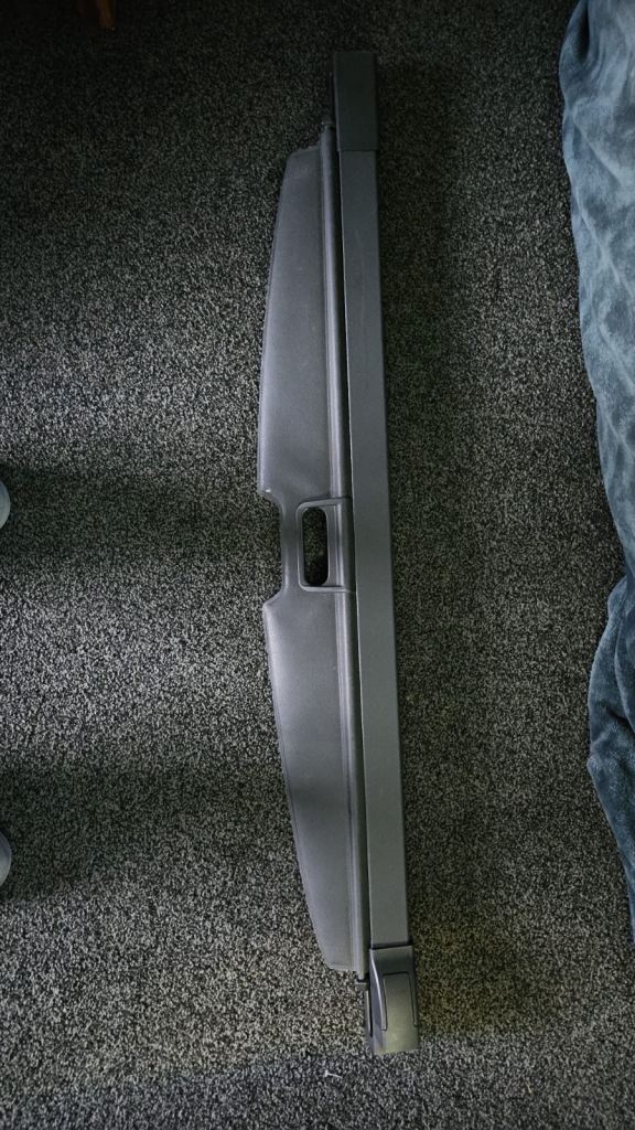 Retractable parcel shelf For model b zafira 2005 - 2014