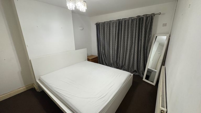 Double room for rent 