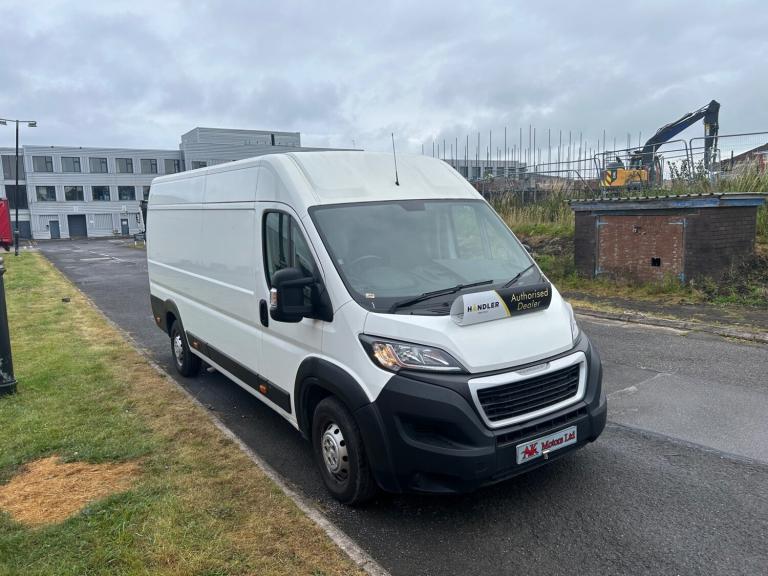 2020 Peugeot Boxer 2.2 BlueHDi H2 Professional Van 140ps PANEL VAN Diesel Manual