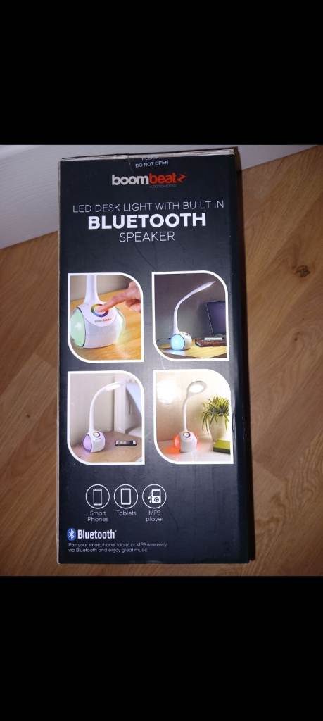 Boombeat LED Desk Light with Built-in Bluetooth Speaker - NEW