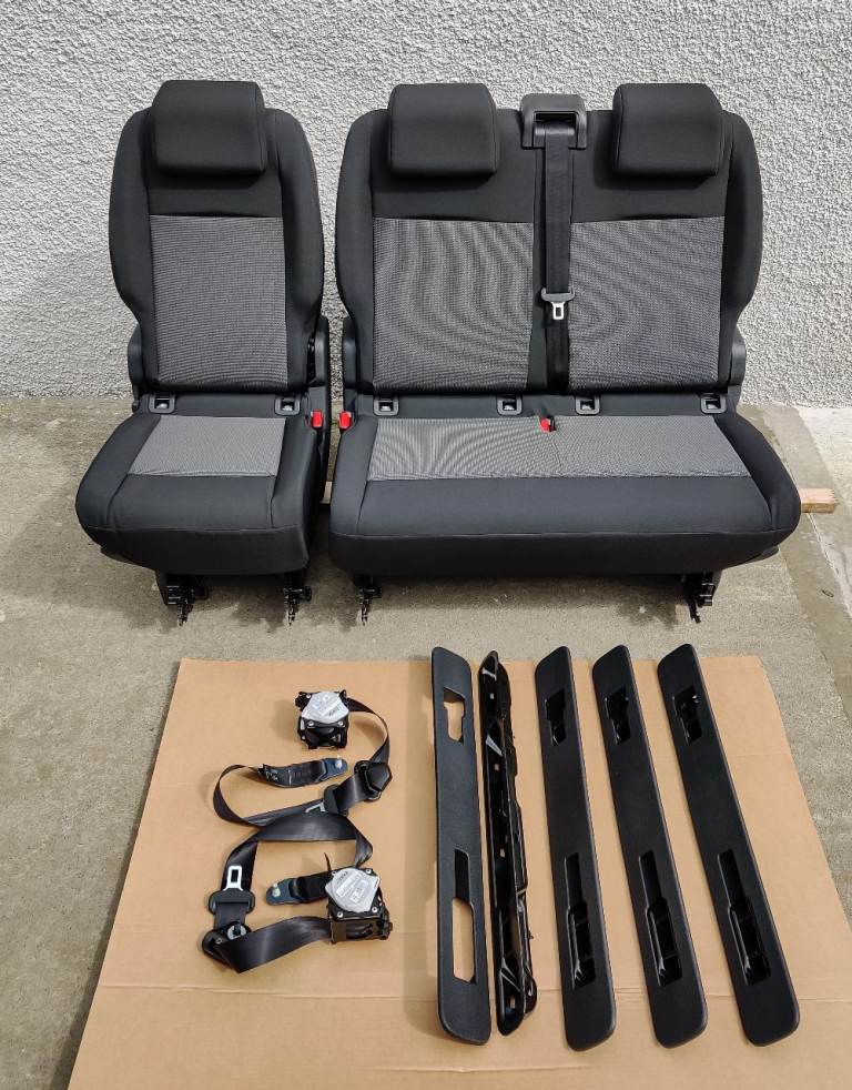 Row of seats for Spacetourer Dispatch Traveller Expert Proace Vivaro vans