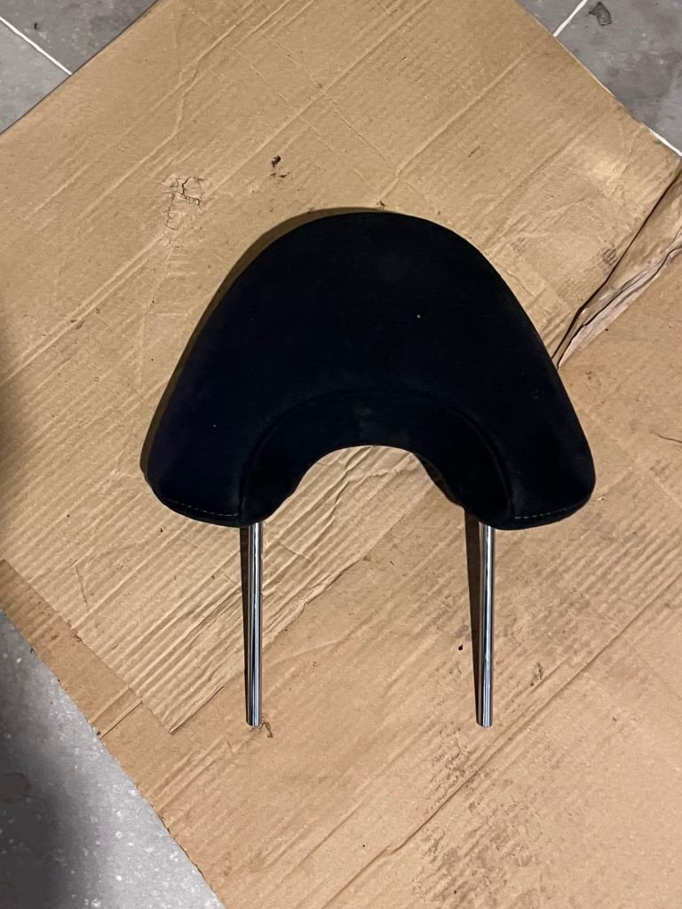 HONDA JAZZ MK2 2002-2008  PAIR OF HEADREST SPORTS MODEL GENUINE 