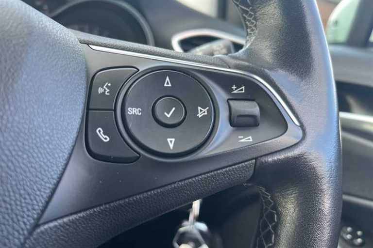 2021 Vauxhall Crossland 1.2 Turbo [130] Elite Nav 5dr Auto HATCHBACK PETROL Automatic