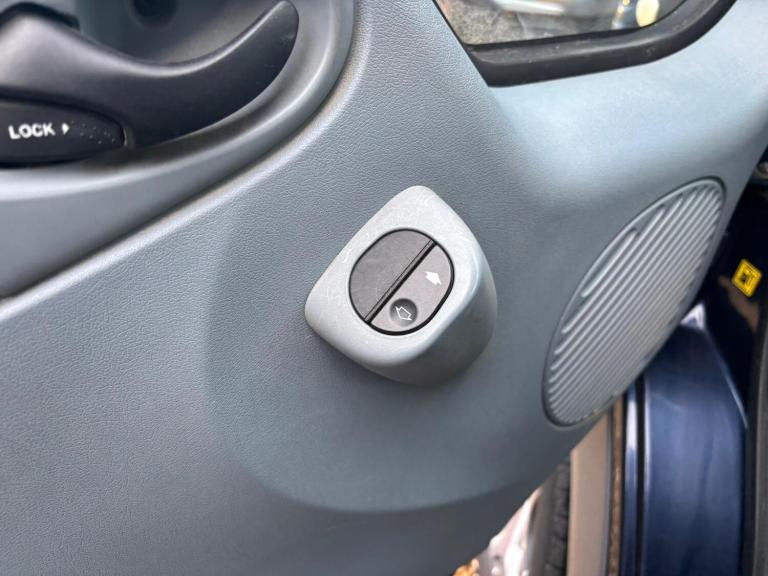 2012 Ford Transit Low Roof Van Trend TDCi 125ps PANEL VAN DIESEL Manual