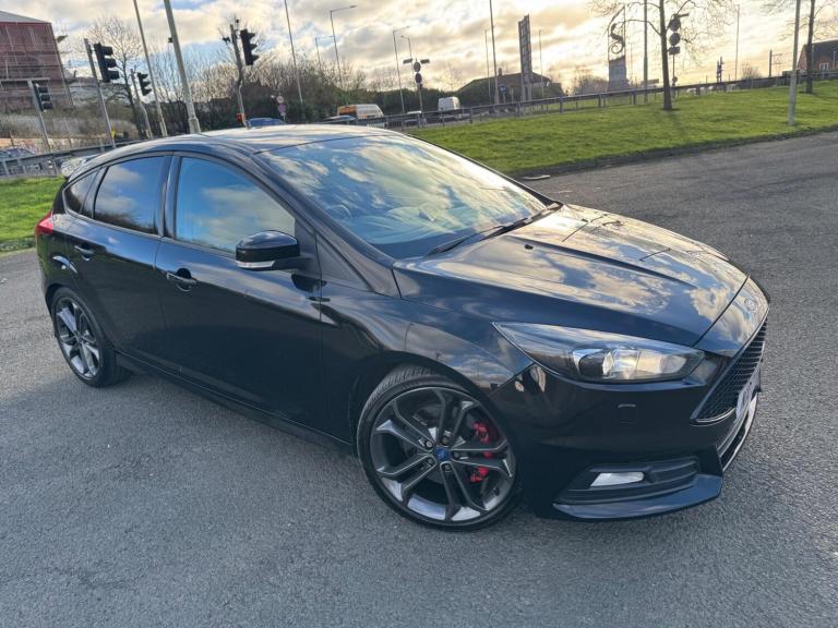 2017 Ford Focus 2.0T EcoBoost ST-3 5dr HATCHBACK PETROL Manual