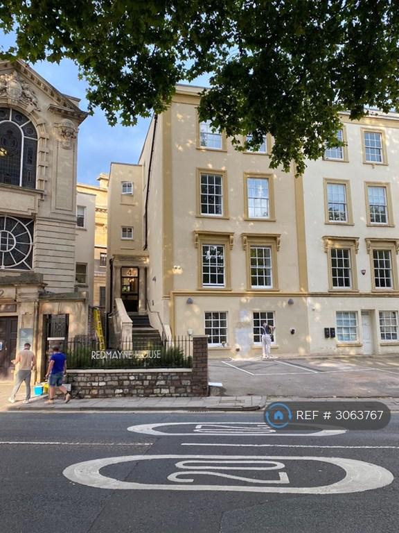 1 bedroom flat in Whiteladies Road, Bristol, BS8 (1 bed) (#3063767)