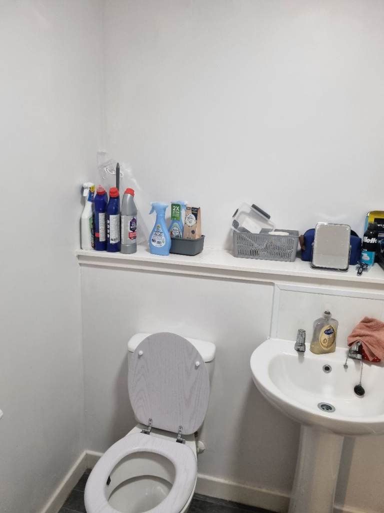 2 bedroom flat for swap